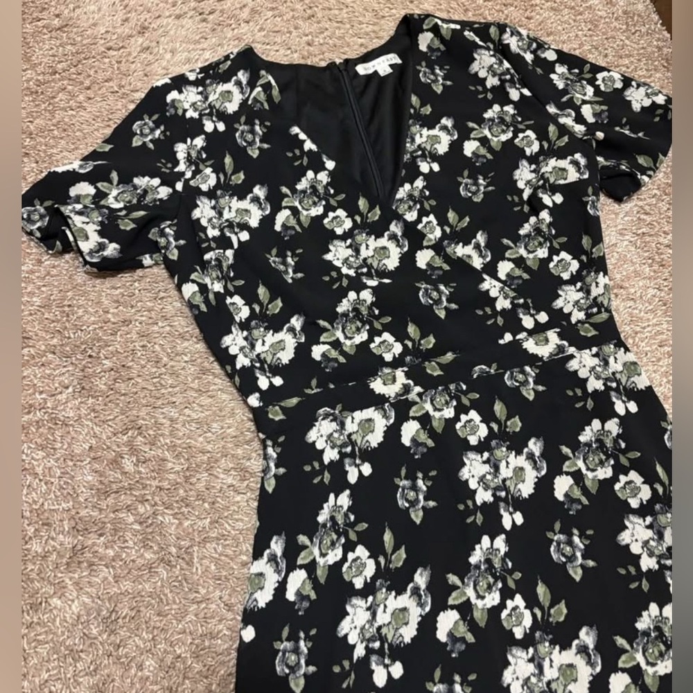 DownEast Elegant Black, White, and Green Floral Midi Dress